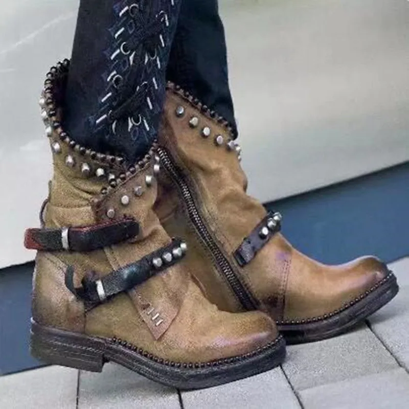 2026 Luxury Women's Boot Mid Calf Street Style Modern Boots Low Heels Fashion Neutral Vintage Style Rivet Decoration Women Shoes