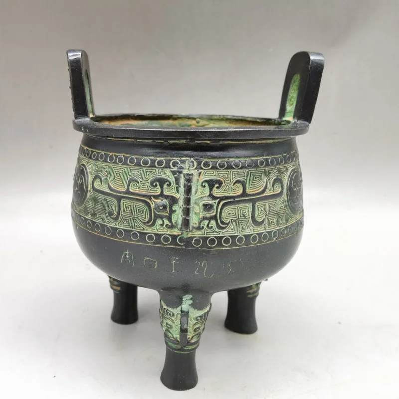 

Antique Bronze Collection Animal Face Pattern Tripod Round Tripod Three-Legged Tripod Copper Incense Burner Home Decor Display S