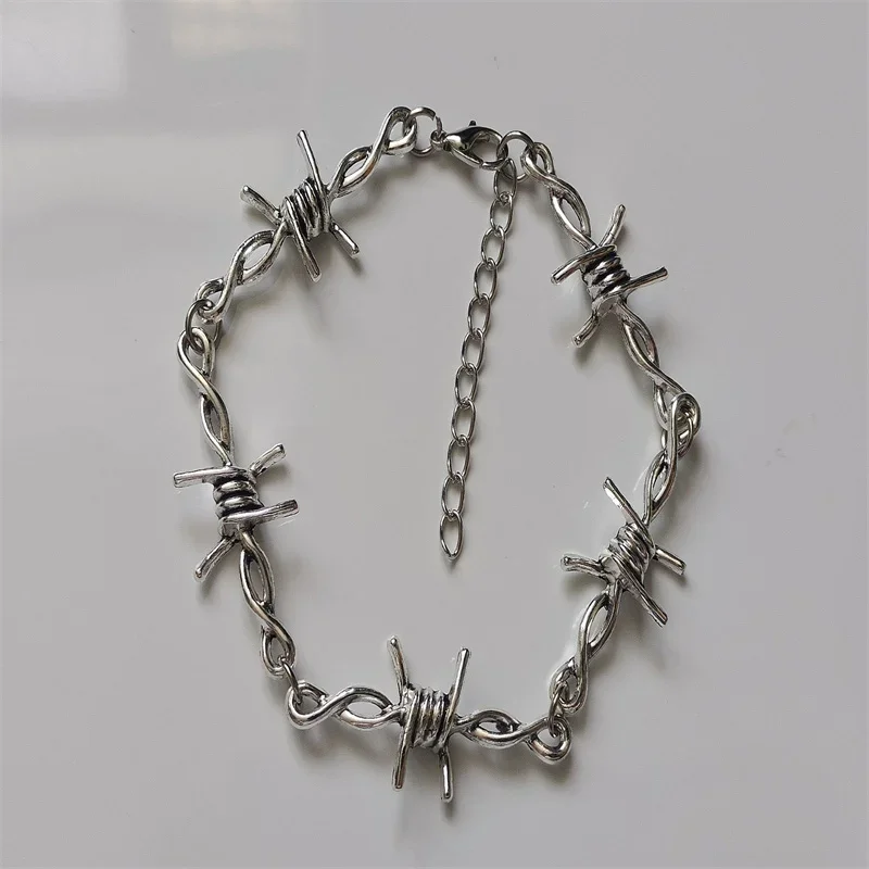 Small Iron Barbed Wire Bracelet with Thorns, Gothic Punk Hip-hop Unisex Chain Bangle, Adjustable Women Men Gift
