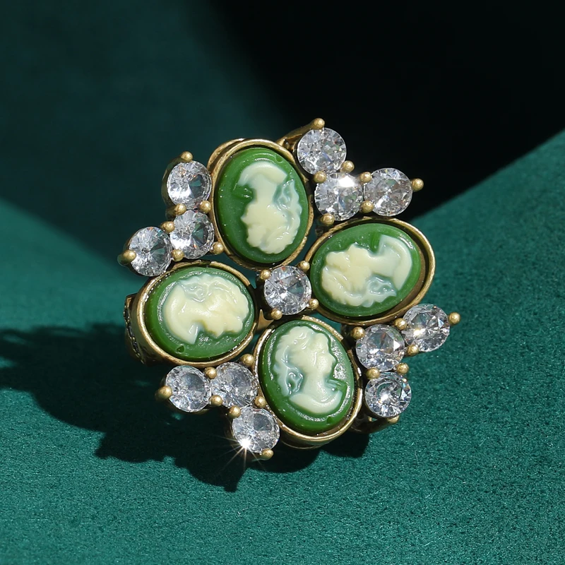 

Green Natural Stone Sunflower Shape Cameo Rings Vintage Beauty Head Designer Jewelry 2026 Retro Luxury New Trend Banquet Charm
