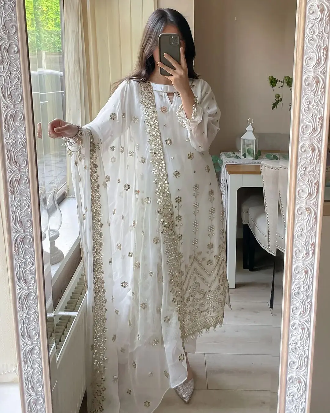 Round Neck White Salwar Bead Decoration Ethnic Traditional Salwar Pants Dupatta Three Piece Set