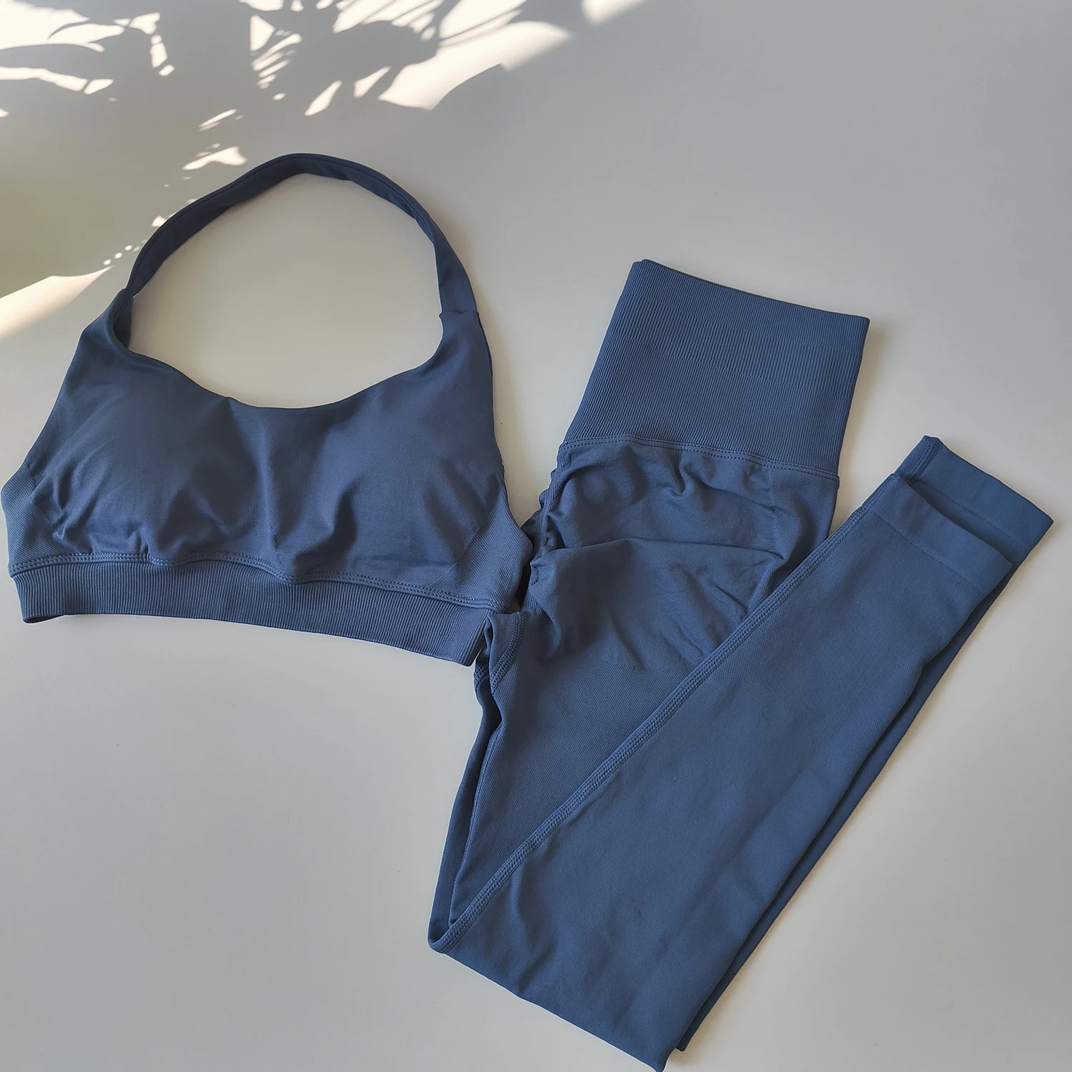 2-teiliges Damen-Yoga-Set, Nahtlose Fitness-Sportbekleidung, Neckholder-Sport-BH, Passende Yoga-Leggings für Workout-Sets, Gym-Outfit – Detail 17