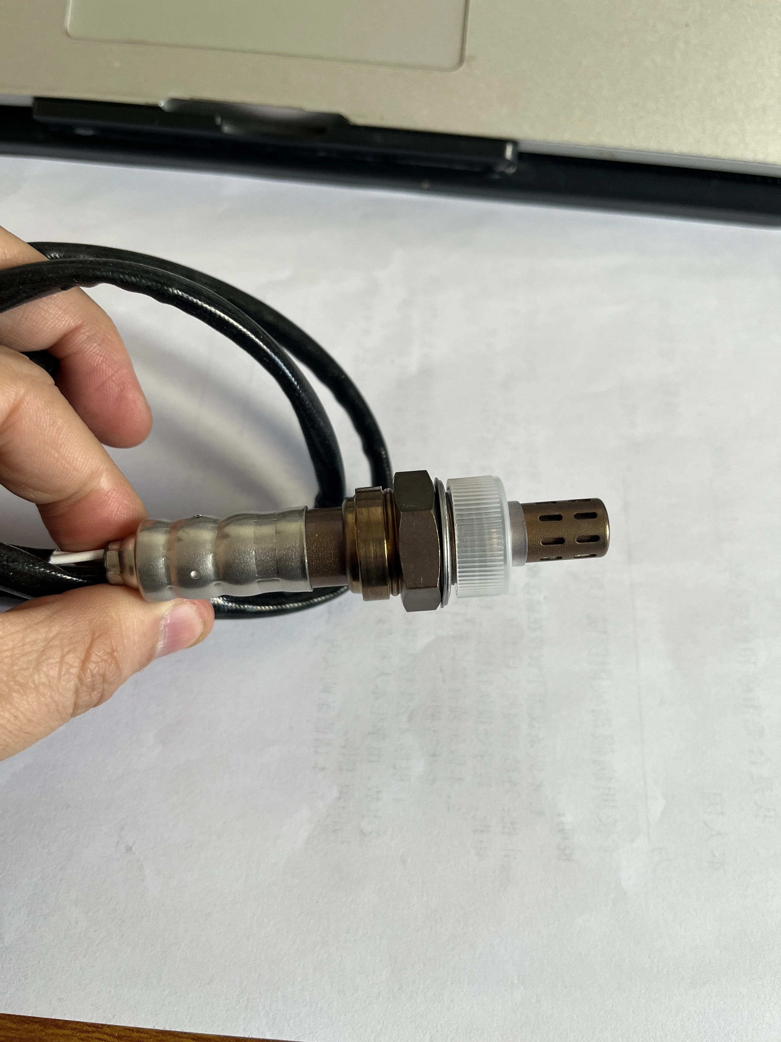 1x Oxgen Sensor Lambda Sensor For Chrysler Town,Country 3.3L,Dodge Caravan Grand Caravan 2.4L 3.3L,4 wire,560mm OE No.:234-4010