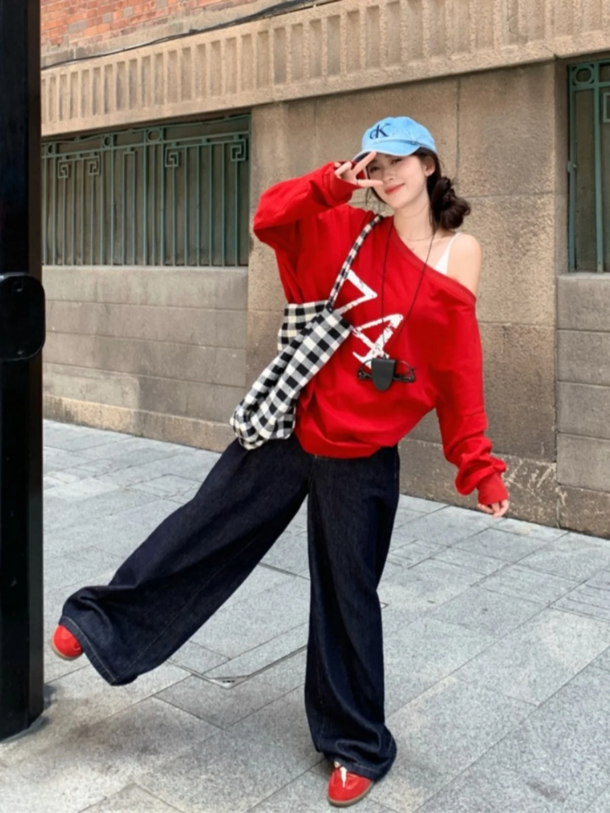 Red Sweatshirt Women Hooded Letter Print Fashion Hip Hop Oversized Leisure Vintage Lazy Wind Winter Long Sleeves Tops Pullover