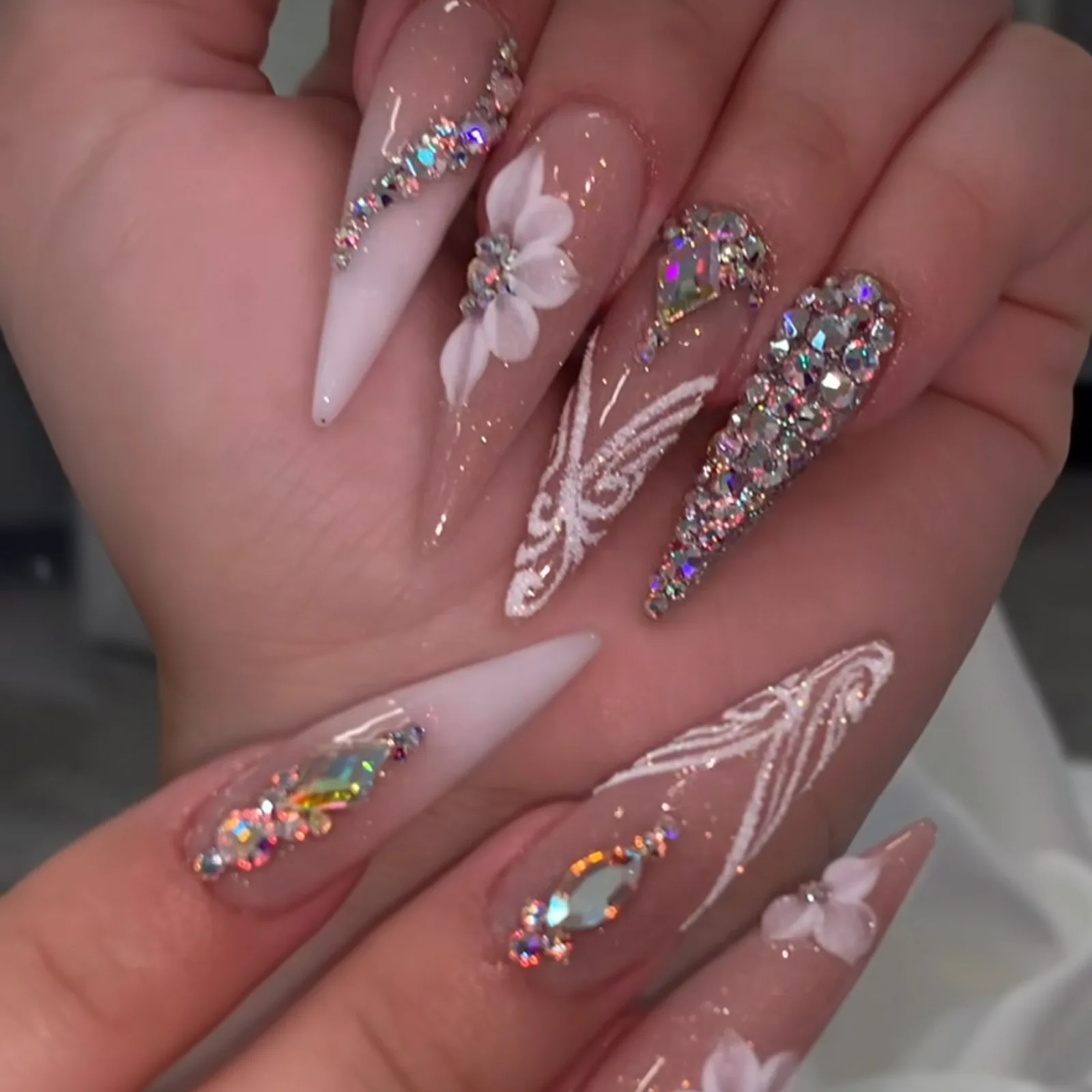 

24 Pieces Glue Long Press on Nails Hot Girl Almond False Nail Nude Flower Rhinestones Full Cover Fake Nail Finished Product