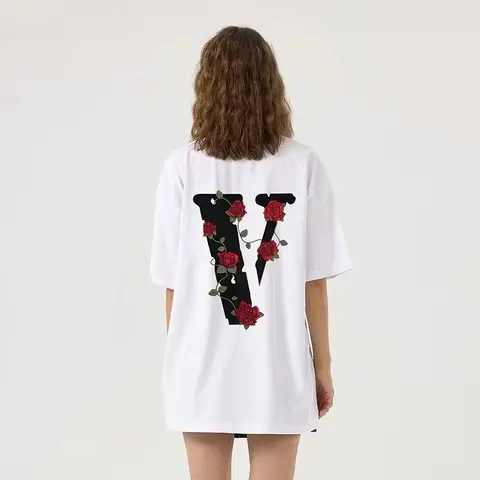 VLONE 클래식 브랜드 반팔 2025 뉴 여름 패션 로즈 프린트 캐주얼 라운드 넥 USA 티셔츠 커플 하라주쿠 탑