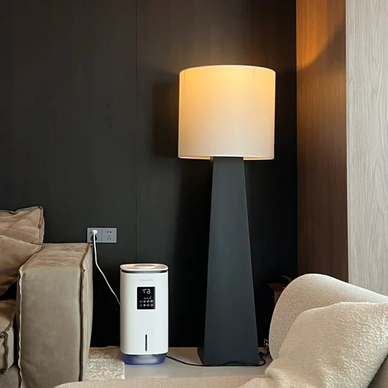 

Medieval floor lamp living room bedroom sofa side vertical atmosphere