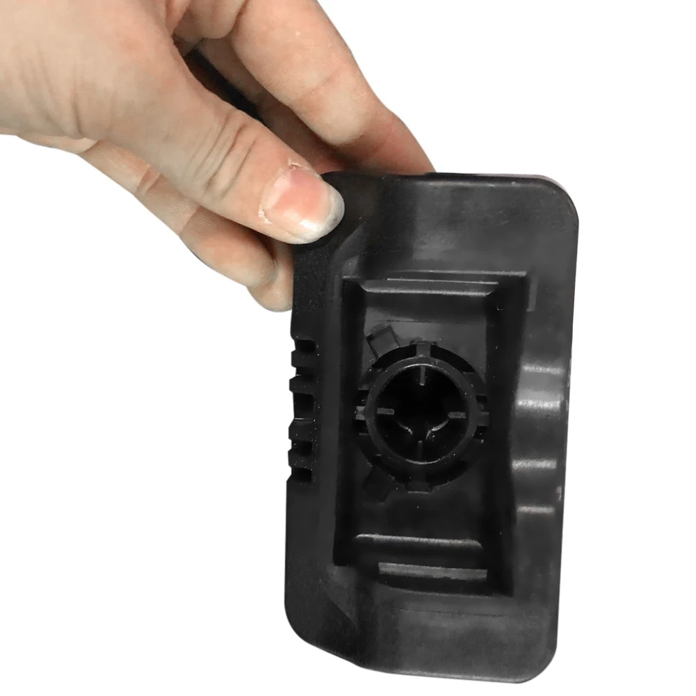 A56P-A1646900509 Car Jack Pad Under Car Support Pad Lifting For Mercedes Benz W164 W221 W216 CL550 W251 X164 Jacking Point