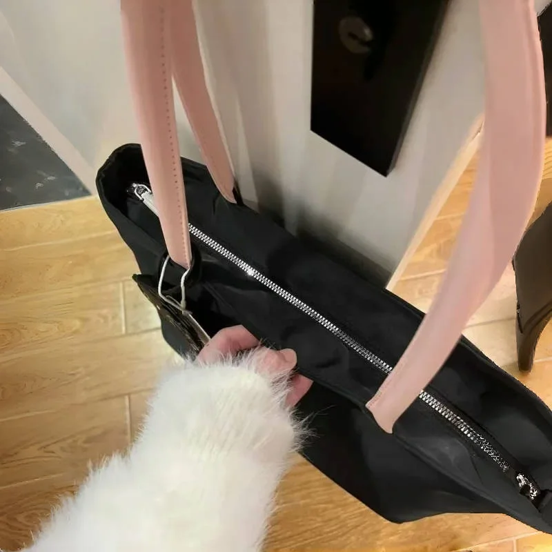 حقيبة تسوق ذات سعة كبيرة مطرزة برسوم كرتونية لطيفة، حقيبة كتف عصرية ومتعددة الاستخدامات، حقيبة يد نسائية سوداء عصرية #3