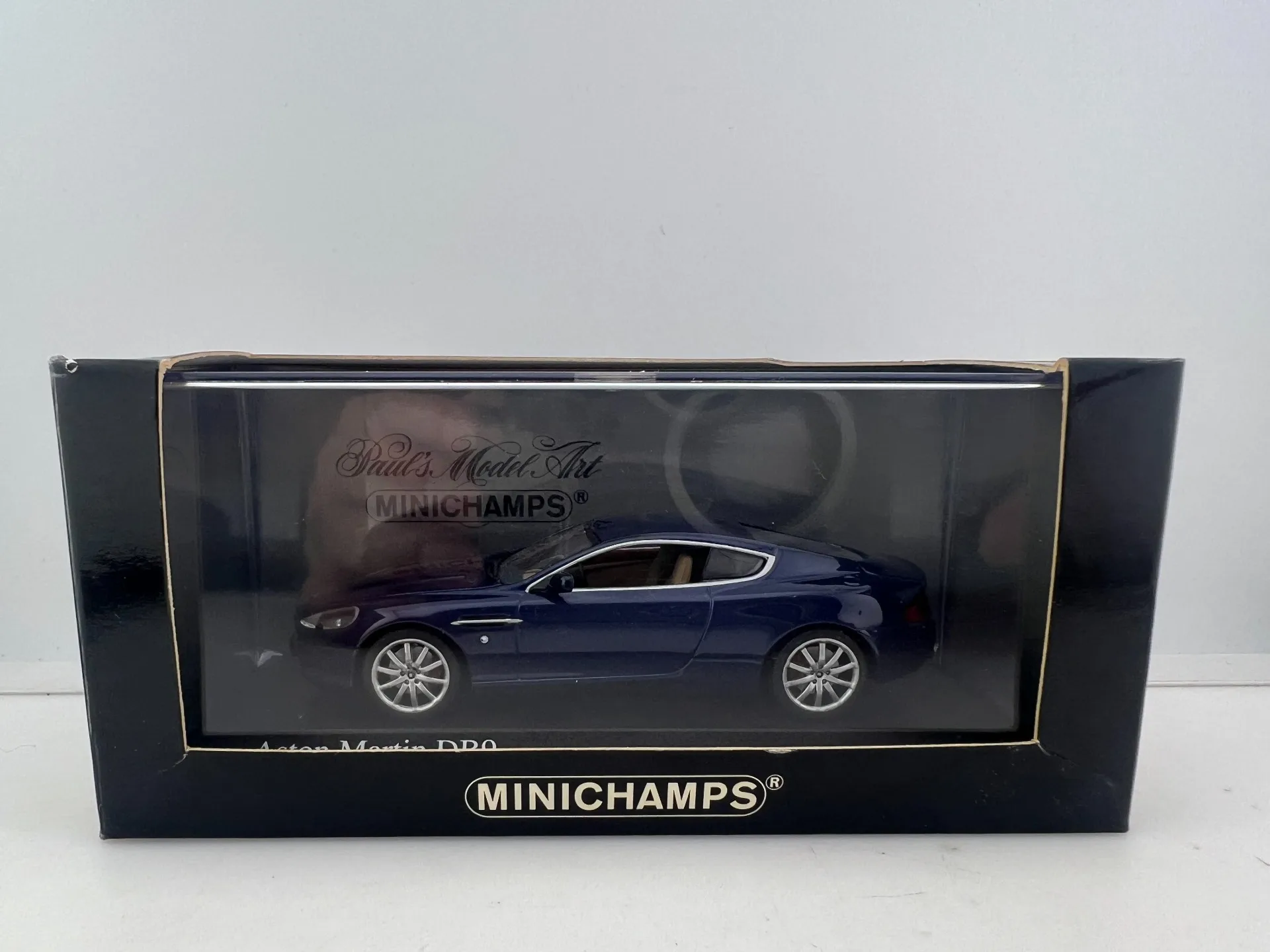 Diecast Mini Cut 1/43 Schaal Aston Martin DB9 Legering Automodel Collectible Toy Gift Souvenir Display Ornament