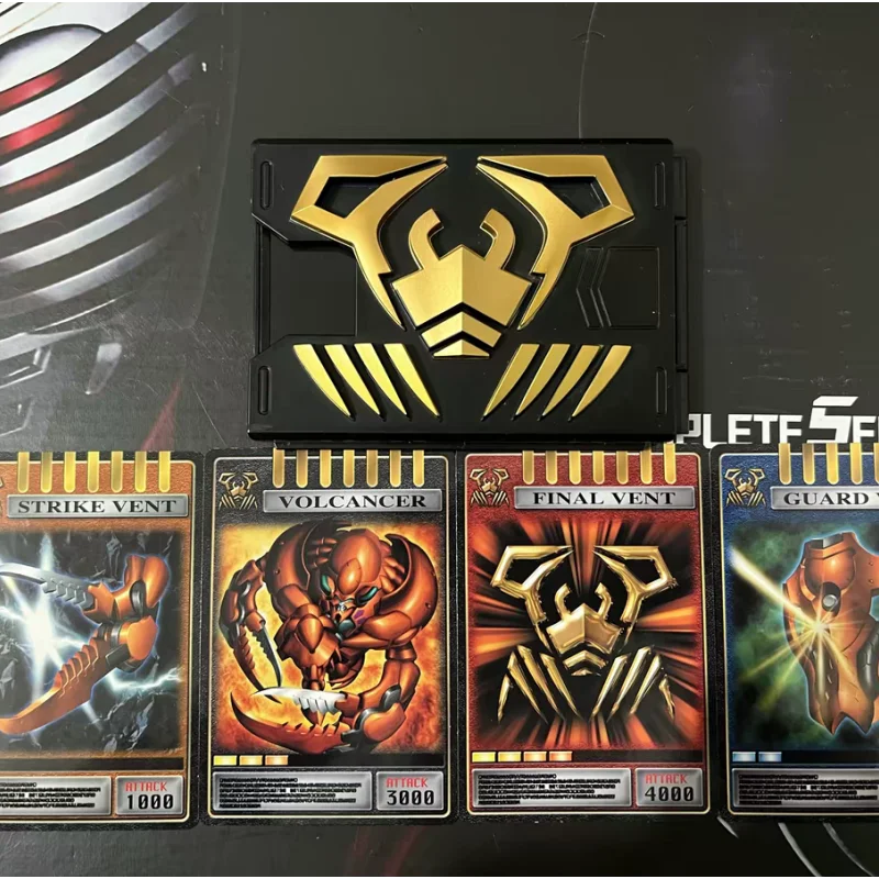 

Bandai Authentic Kamen Rider Ryuki Csm Deluxe Card Deck Case Ryuga Collectible Transformation Prop For Anime Cosplay Collection