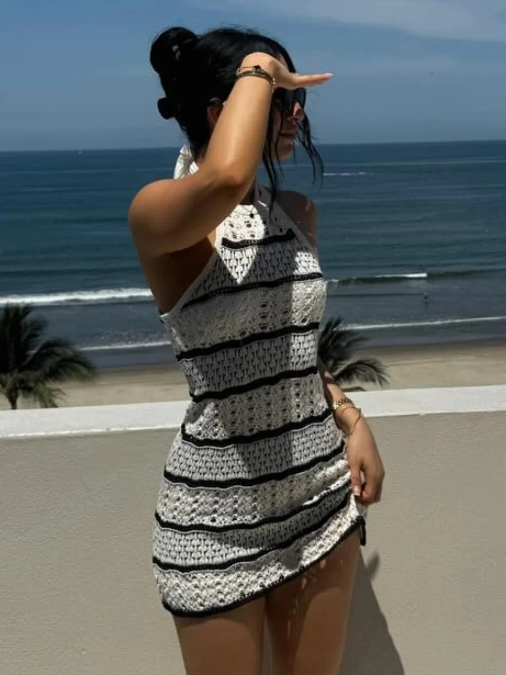 

Women's Elegant Sleeveless Halter Knitted Summer Dress Slim Fit Short Dress for Party Beach Holiday