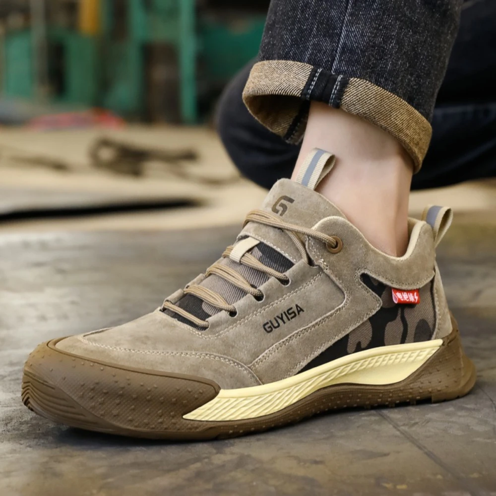 Insulated Shoes, Comfortable and Safe in All Seasons, Soft-soled Plastic Bag Head, Anti-smashing and Anti-piercing Protective