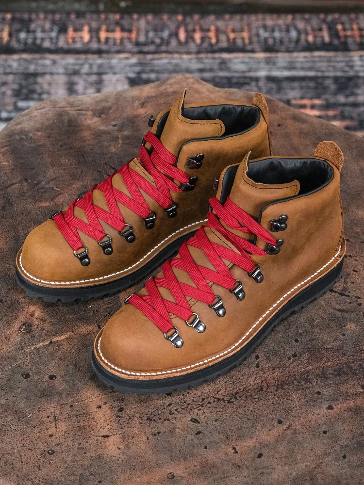 Handcrafted Genuine Leather Hiking Shoes Retro Men Goodyear Welted Walking Trekking Shoes Outdoor Trendy Casual Ankle Boots