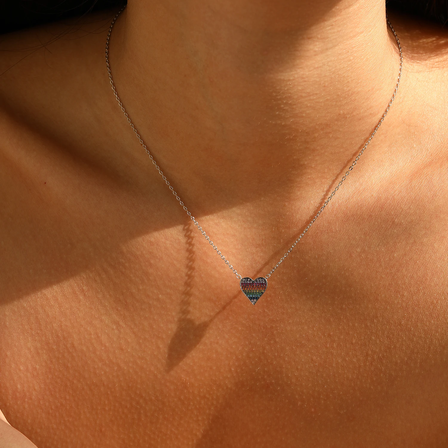 YANLOK Fashion CZ Link Chain Necklace 925 Sterling Silver Exquisite Pixel Style Heart Pendant Necklace For Women Fine Jewelry