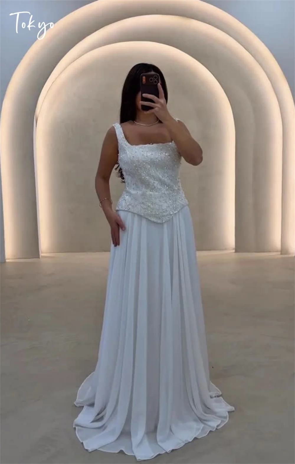 

Токио индивидуальные белые свадебные платья с квадратным воротником без рукавов на молнии из тюля со шлейфом свадебное платье элегантное свадебное платье трапециевидной формы