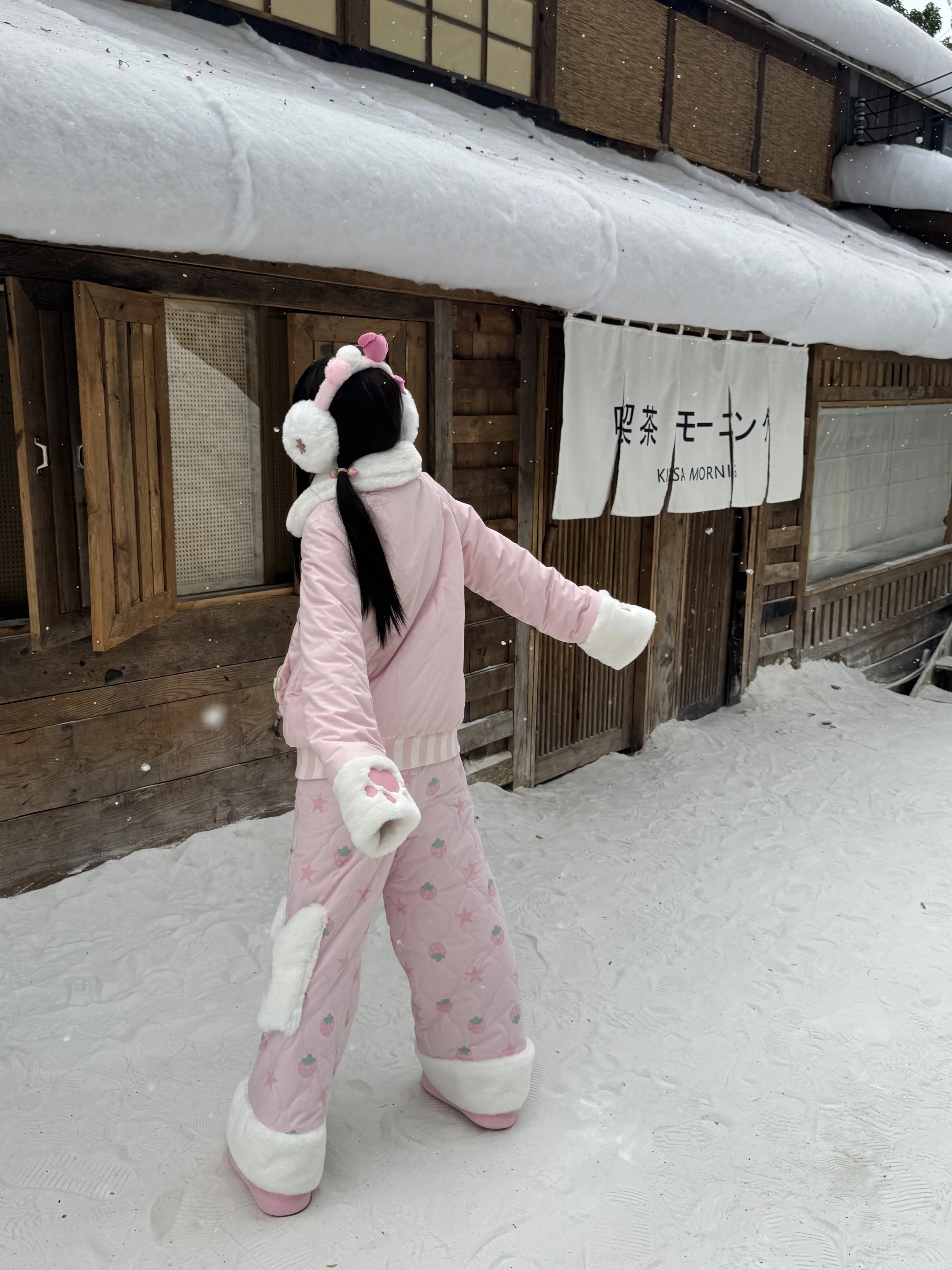 오리지널 일본 귀여운 소녀 스타일 스위트 파카 팬츠 세트 겨울 2025 여성용 플러시 따뜻한 두꺼운 애니메이션 프린트 카와이 다운 파카