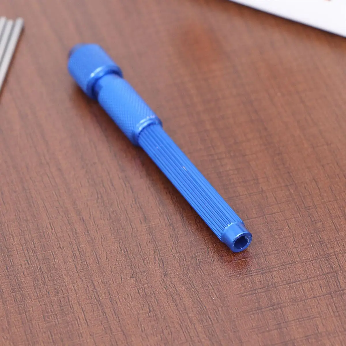 

20Pcs Skin Pen Doodler Tattooing Skin Marker Pen Cores Supplies(Blue Pen Holder Blue Pen Refill)