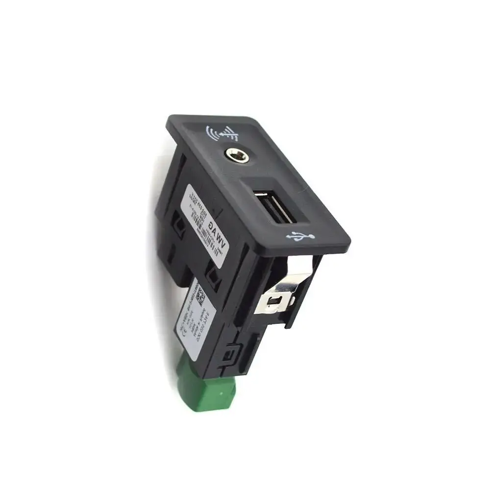 Green-head switch for Volkswagen Golf 7 MK7 CarPlay, USB, and AUX multimedia interfaces (model 5Q0035726E)