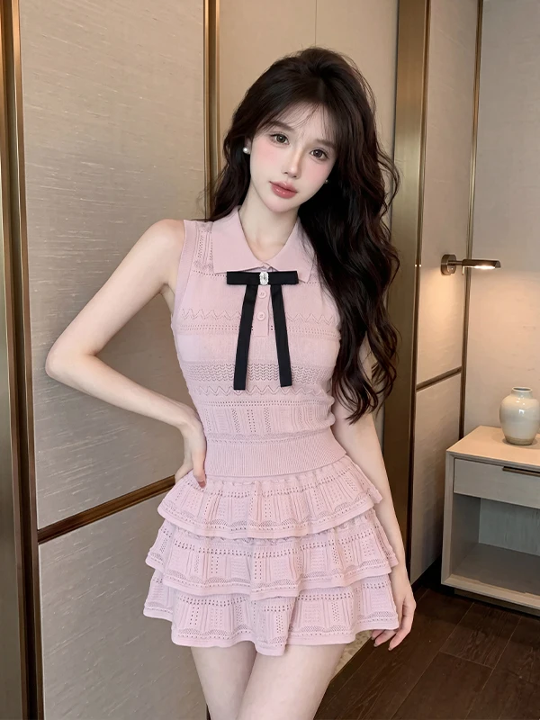 

Sweet Summer Knitted Top And Cake Skirt Two-Piece Set Waist-Cinching Slimming Anti-Aging Chic Ensemble for Women in Their 20s