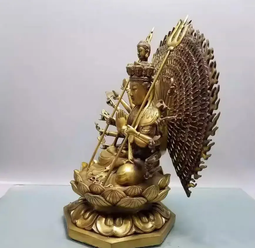 Metal sitting thousand handed Guanyin 27 * 17 * 33 * cm ornament decoration, home, office, cultural and creative ornaments