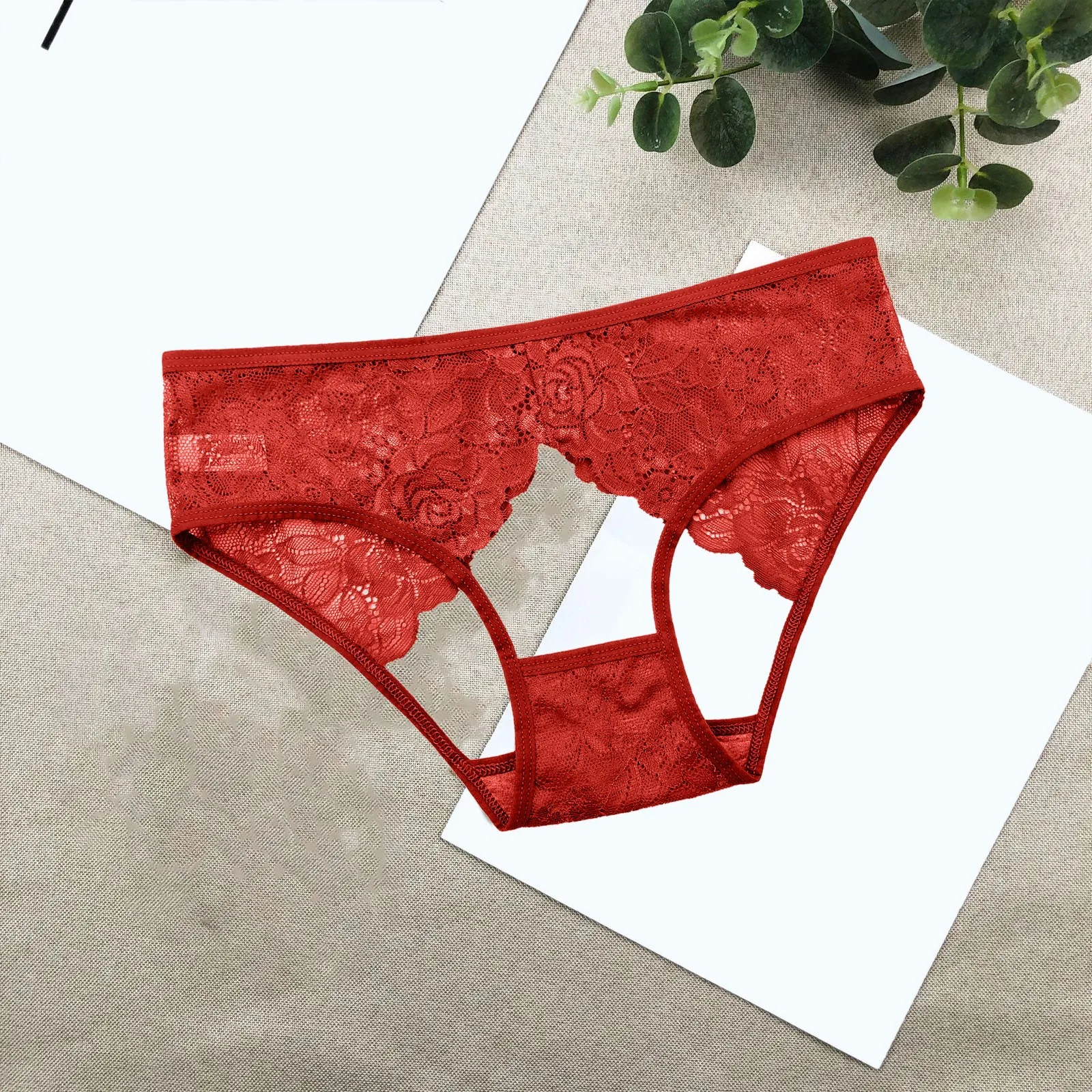 Top Selling Sexy Lingerie Panties For Women Plus Size Breathable Lace Hollow Out Brief Panties Thongs Ropa Interior Femenina