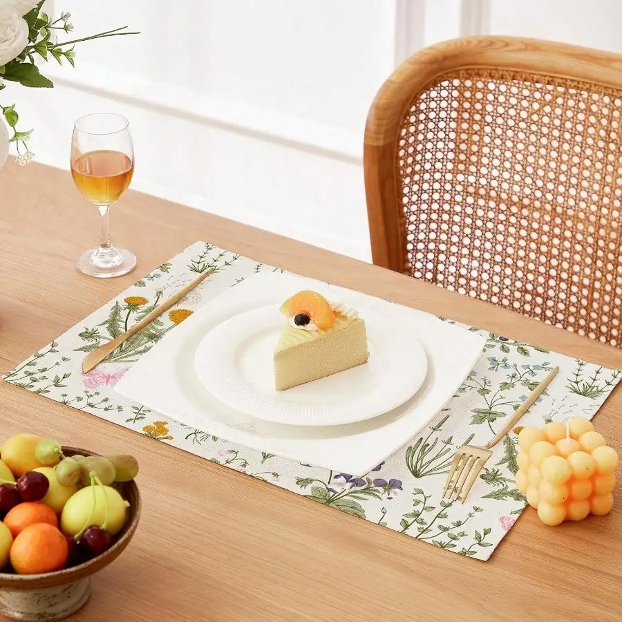4-Piece 12x18 Inch Boho Linen Floral Placemats: Washable, Farmhouse Rustic Style for Kitchen, Party Table Décor.