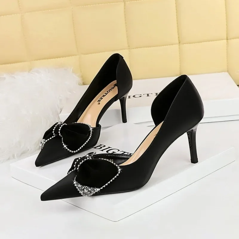 BIGTREE Women Pumps New High Heels Pointed Toe Butterfly-knot Silk 7CM Thin Heels Hollow Women Pumps Shoes Bride Platform