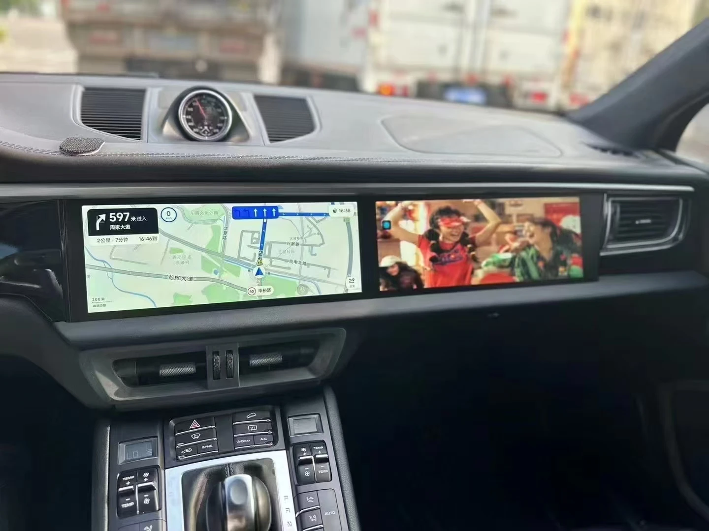 

12,3-дюймовый двойной Android-экран для Porsche Macan 2014-2017 8G + 256 ГБ 2din Автомобильный GPS Мультимедийный видеоплеер Радио головное устройство Carplay