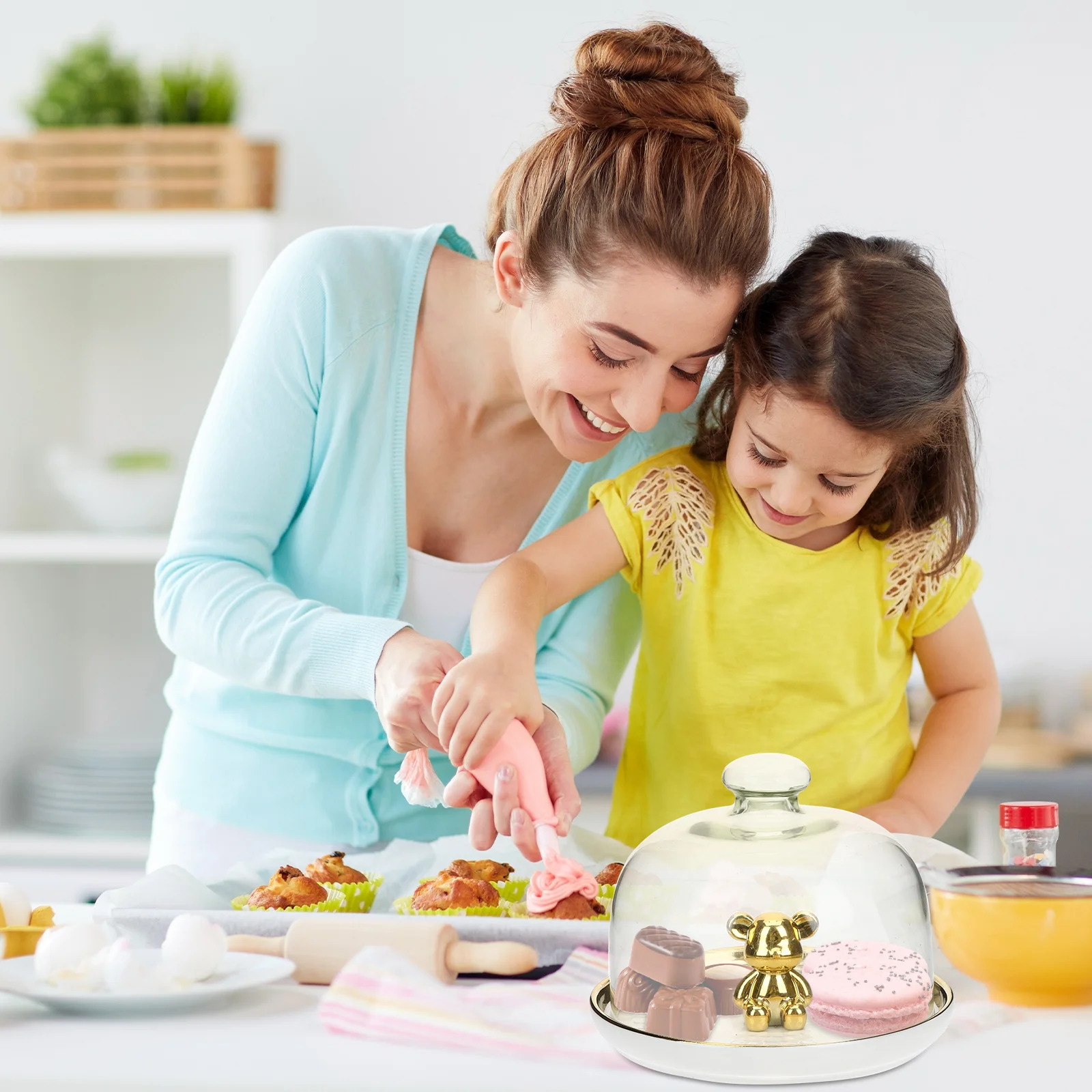 

1Set Ceramic Cake Plate Dome Covered Food Tray Cake Display Plate Multi-Functional Dessert Stand Delicate Dessert Tray