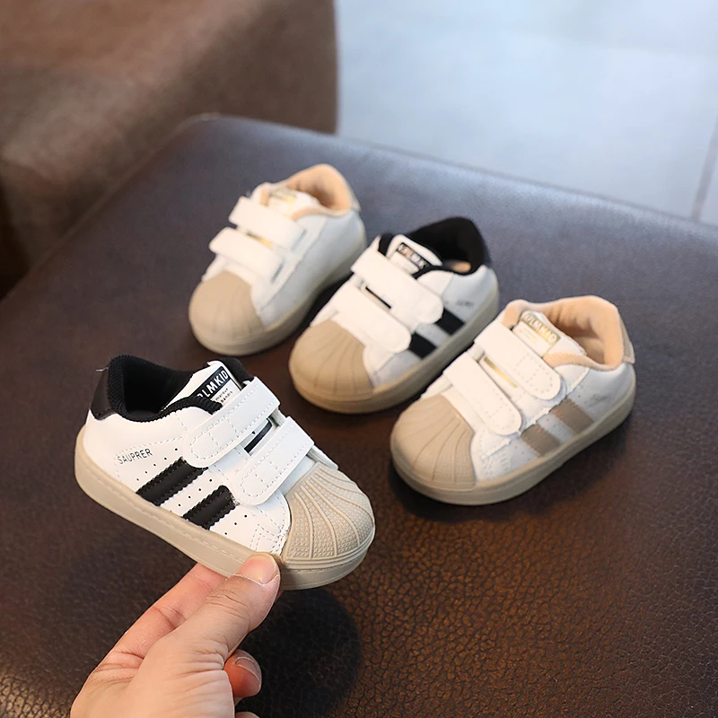 Baskets à semelle souple pour enfants, chaussures simples pour tout-petits, chaussures pour bébés, bout coquille, filles, hommes, automne, nouveau, 2024