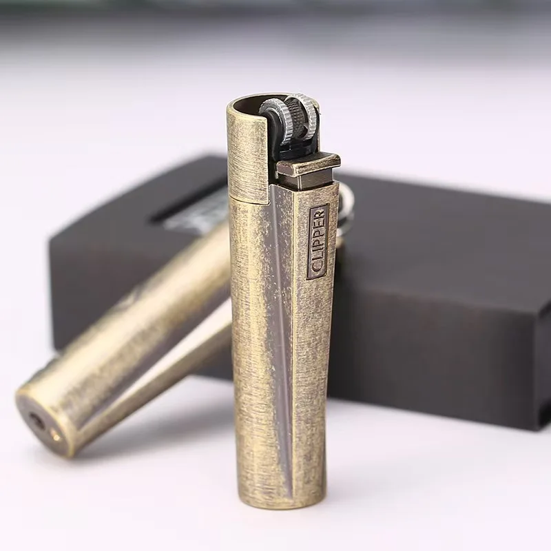 Spanish Clipper Clipper CMP11 Large Matte Creative Metal Gift Box Grinding Wheel Lighter Wholesale Gadgets for Men Lighter
