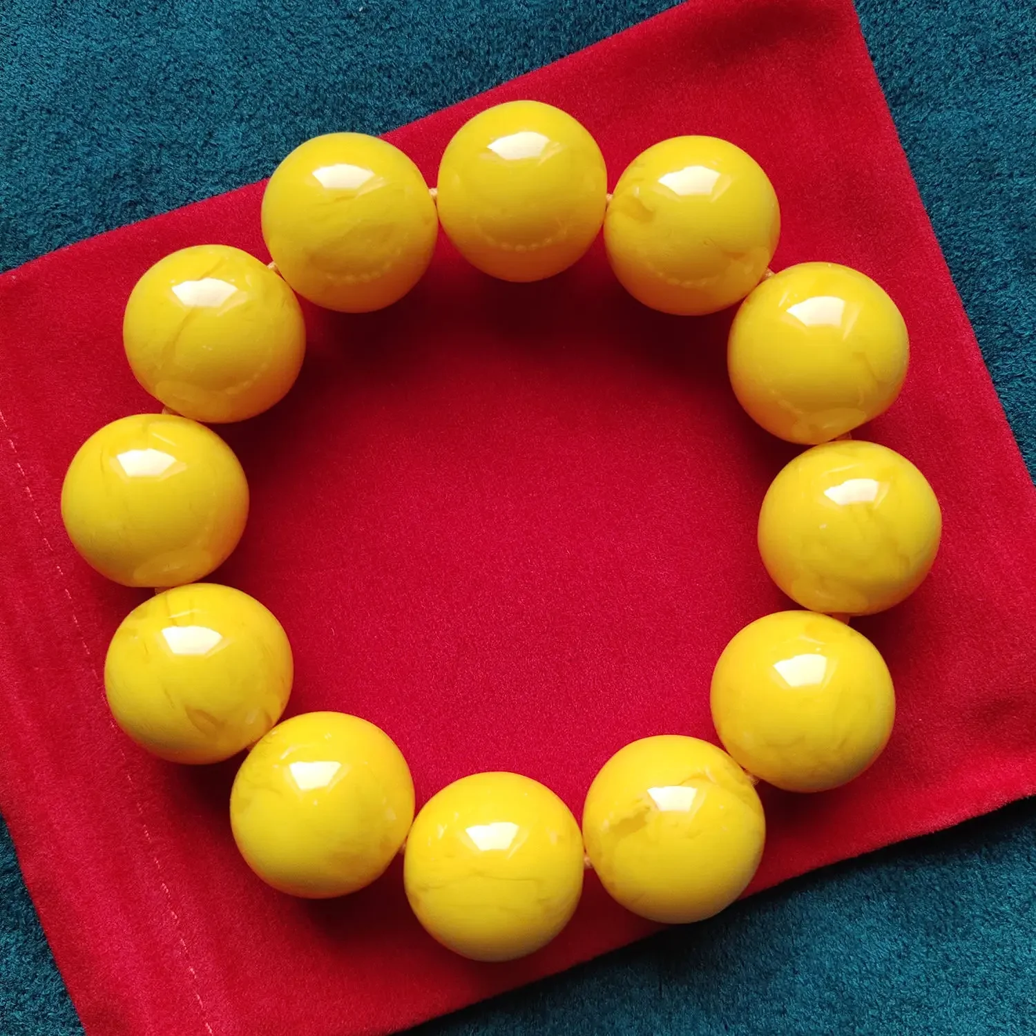 

Natural Honey Wax Women's and Men's Bracelets, Chicken Oil Yellow Buddha Beads, Golden Round Beads, Old Honey Amber Single Ring