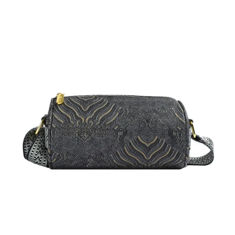 2025 New Bag High Appearance Level Leather Embroidery Casual Oblique Span Bag French Single Shoulder Cylinder Bag