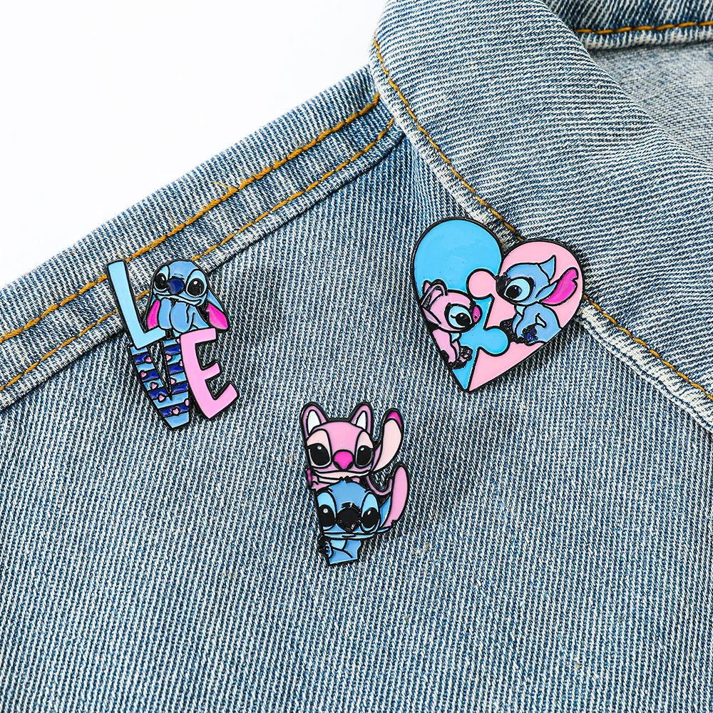 

3 Pcs/set Disney Lilo & Stitch Cartoon Anime Brooch Cute Angel Lapel Pin Fashion Animal Metal Enamel Badge Jewelry Lovers Gifts