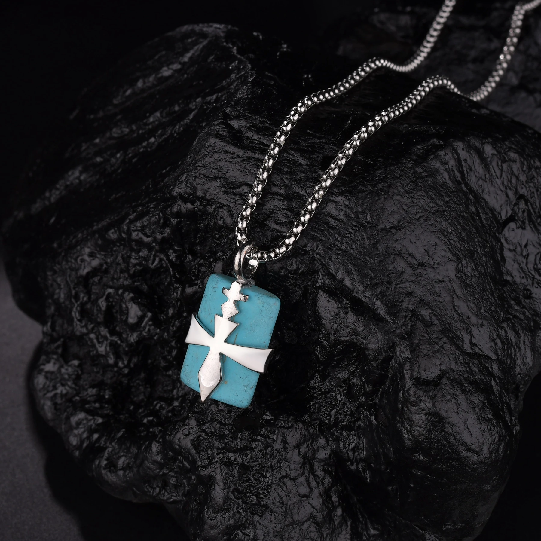 Exclusive Bohemian Blue Natural Stone Cross Pendant Necklaces for Women Ethnic Yoga High Quality Boho Choker Collares Necklace