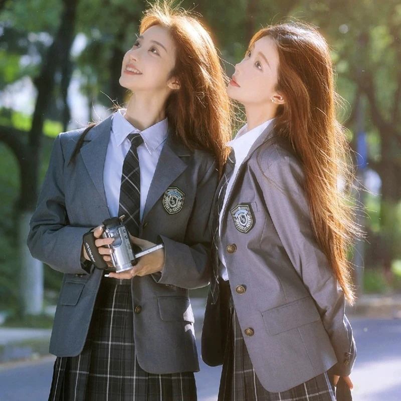 Uniformi scolastiche giapponesi per ragazza Giacca scolastica coreana Set giacca lunga Gonna a pieghe JK Cravatta da marinaio Anime Cos Costumi da donna