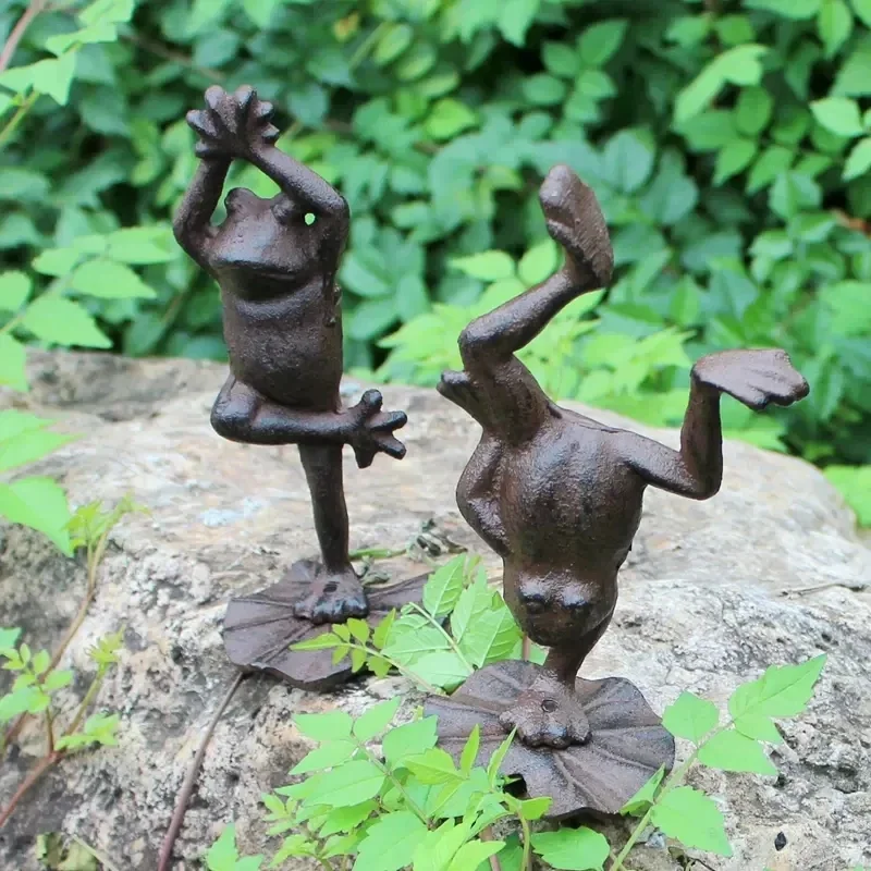 European Vintage Yoga Frog Cast Iron Decoration, Home TV Cabinet, Living Room, Model Room, Soft Decoration