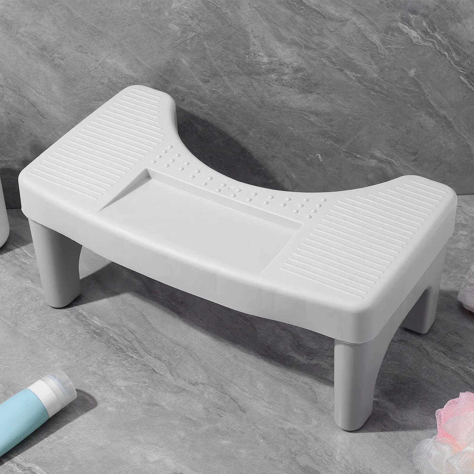 

Табурет для ванной комнаты для взрослых, подставка для ног у унитаза с нескользящей накладкой, гладкая поверхность, легко чистится, современный минималистичный дизайн, подходит к любому интерьеру.