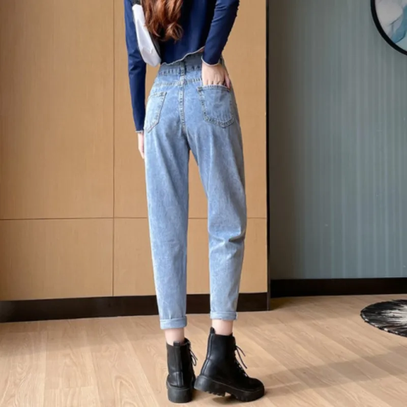 High-Waisted Denim Jeans Women Korean Loose Casual Pants New Thin Nine Point Straight Turnip Mom Pants