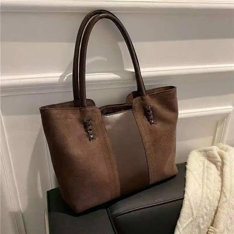 

2026 Fashionable large-capacity casual women's bag - high-quality versatile and eye-catching crossbody or shoulder bag