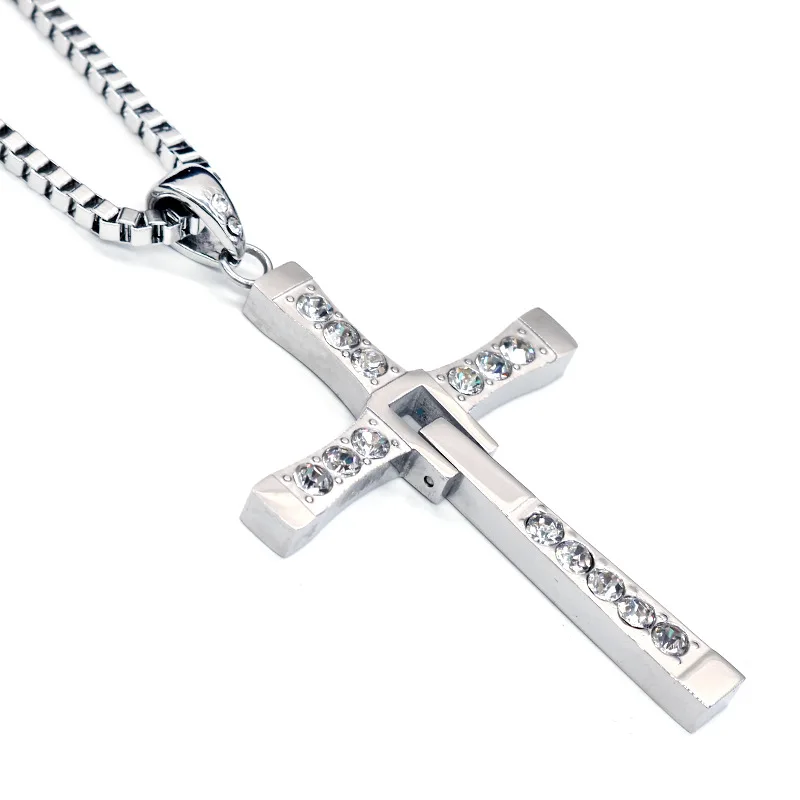 Megin D Fast and Furious 6 7 8 Hard Gas Actor Hip Hop Dominic Toretto Cross Necklace Pendant for Men Friend Gift Fashion Jewelry