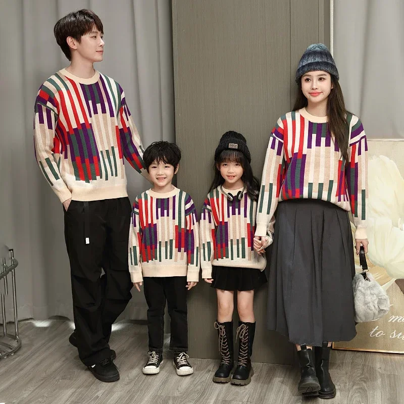 Matching Family Sweaters Mum Daughter Dad Son Warm Tops Couple Lovers Outfit Adults Kids Baby Cute Pullover Sweater Family Look