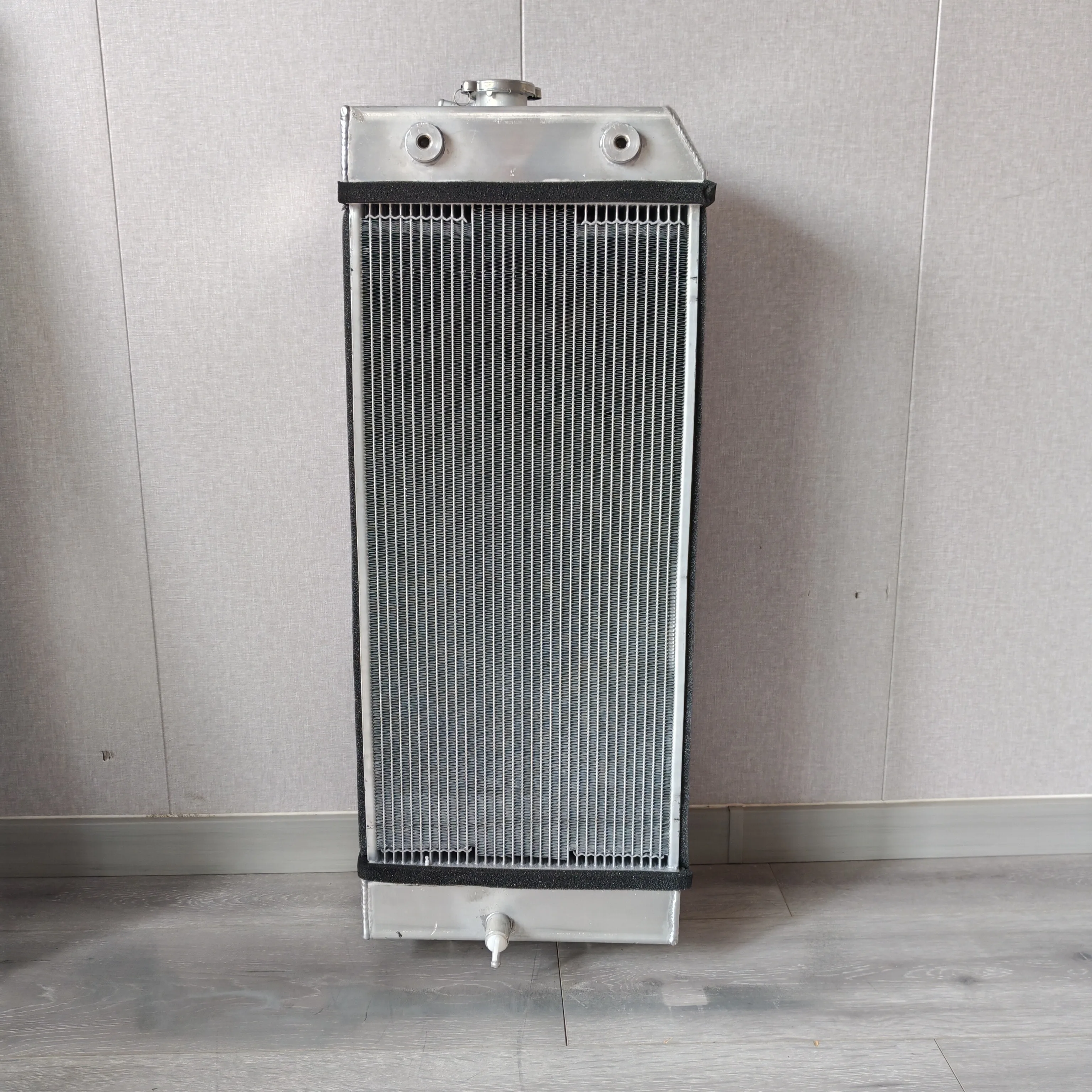 

Excavator Carter308E 425-9007 Radiator Water Tank Radiator Core Assy for Excavator