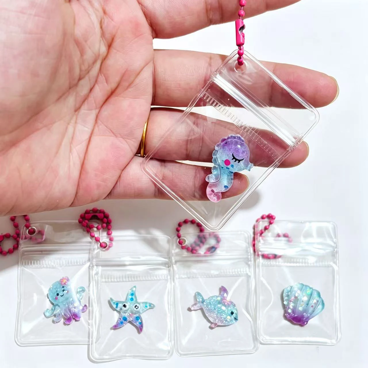 5pcs Glitter Ocean Creature Resin Charms Cartoon Seahorse Octopus Shell KeyChain DIY Phone Case Hairpin Bag Decor Accessories