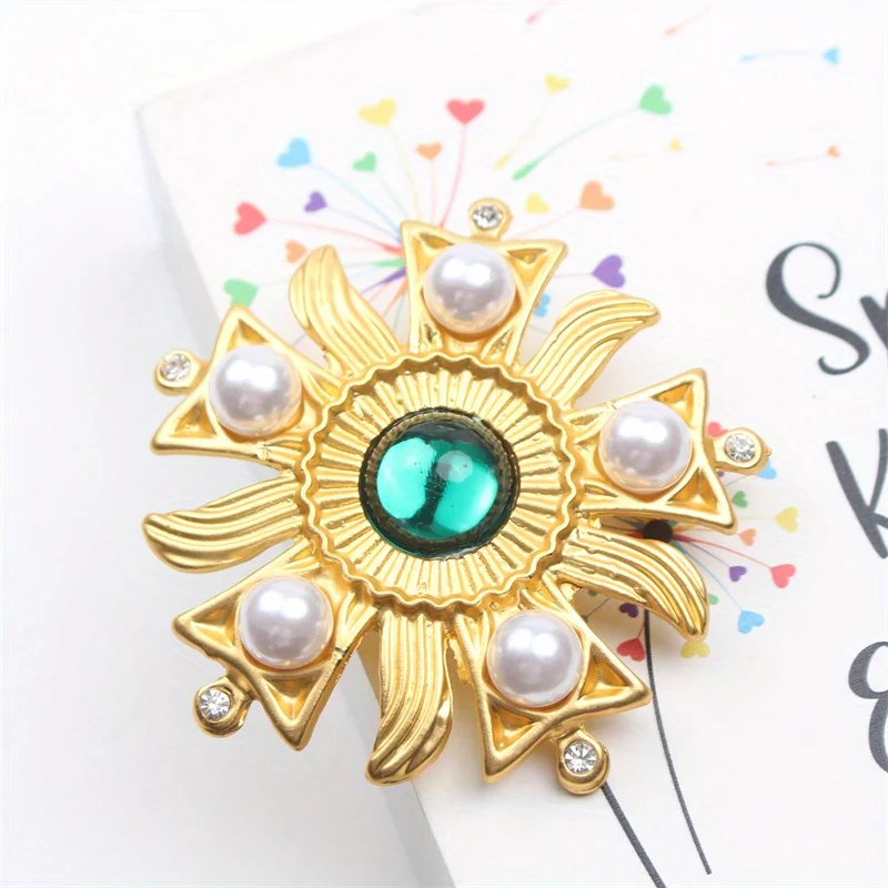 New Luxury Design Floral Brooch with Elegant Ladies Pin Accessories