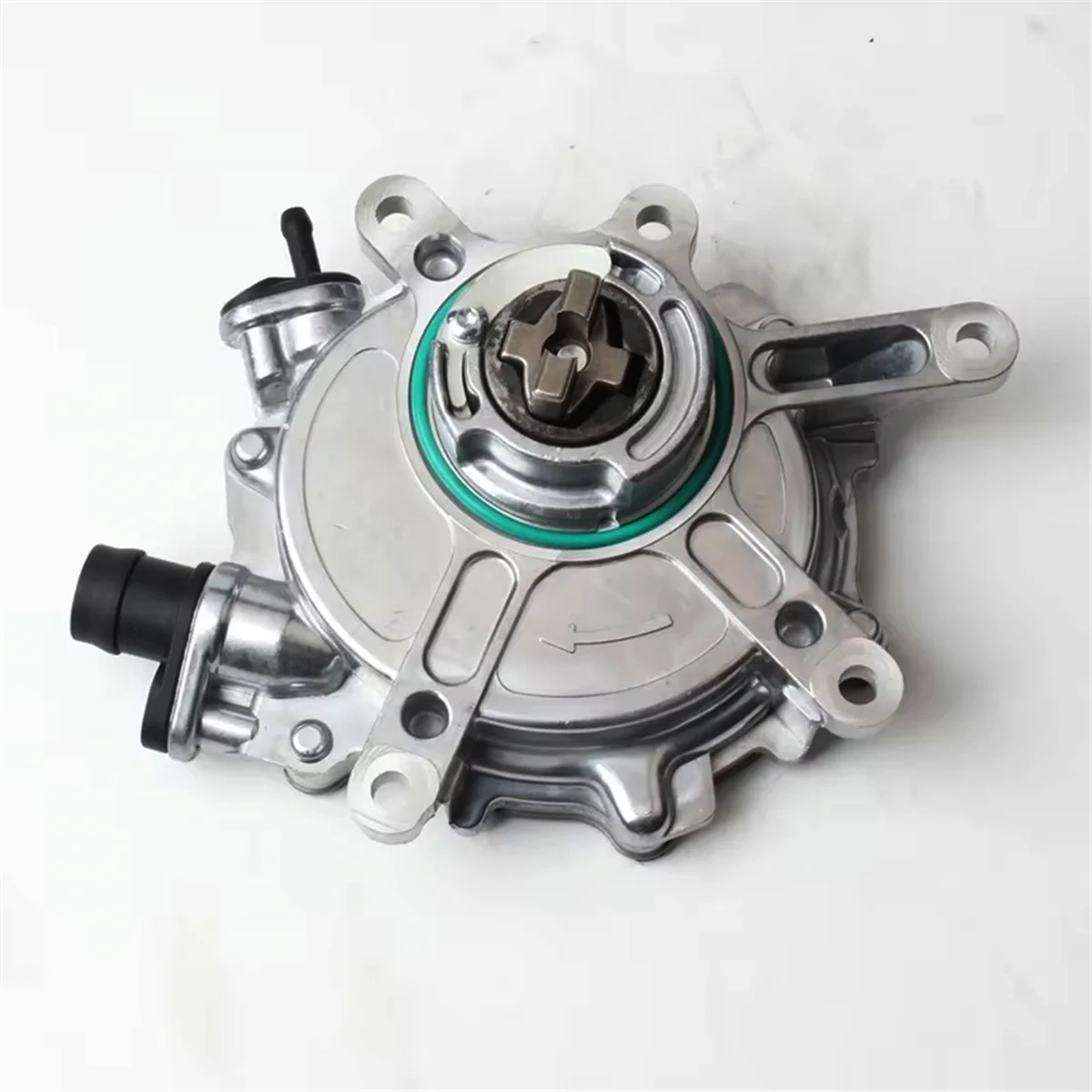 Brake Vacuum Pump 2762300265 2762300065 for Mercedes-Benz CLS Class CLA Class AMG SLK Class E Class