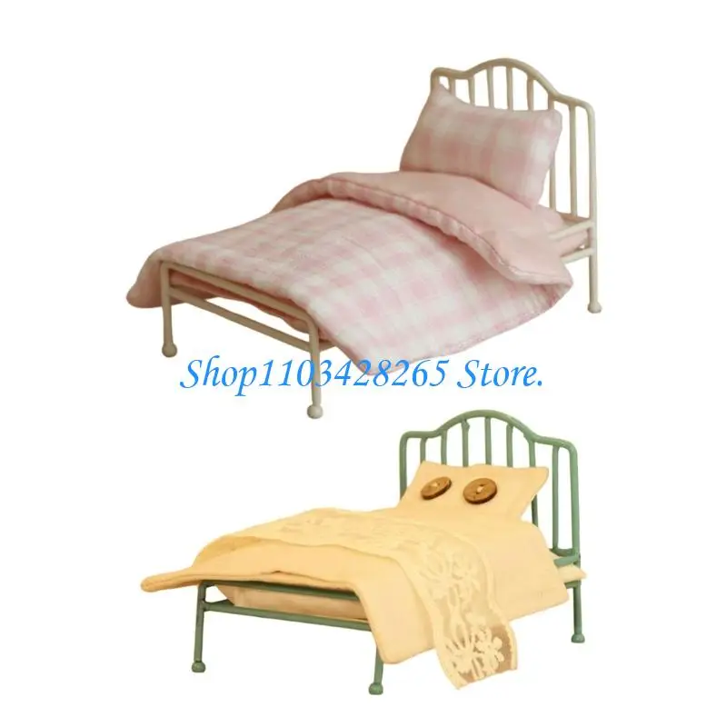 

Simulation Miniature Bed Bedding Model 1/12 Doll House Furniture Scene Display G2TE