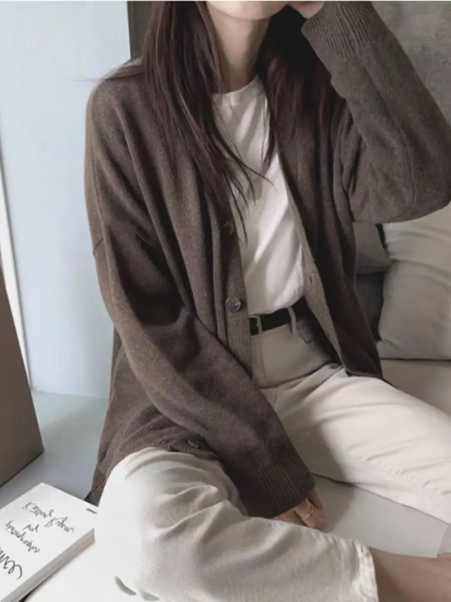 V-neck cardigan women's medium-length 100%wool sweater 2026 autumn and winter European goods high-end knitted thick loose coat