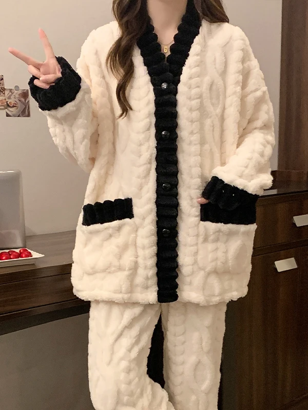Women's Coral Fleece Pajamas Thickened Winter Home Clothes Long Sleeve V-neck Soft McScrub Velvet Material Outwear Suitable